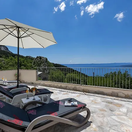 Ferienhaus Marta With Heated Pool,grill,sea View Bast
