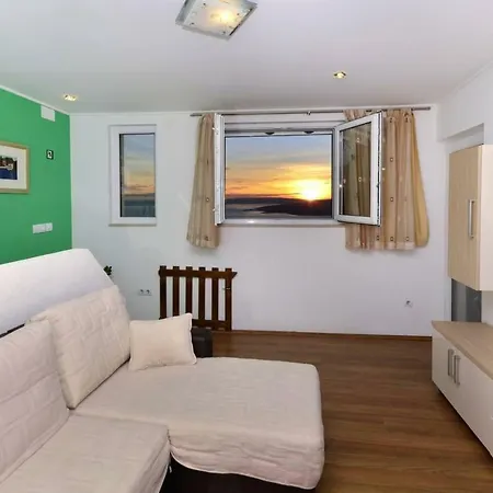 Marta With Heated Pool,grill,sea View